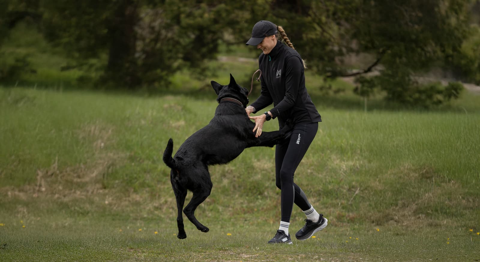 Obedience vest light women's lifestyle 1